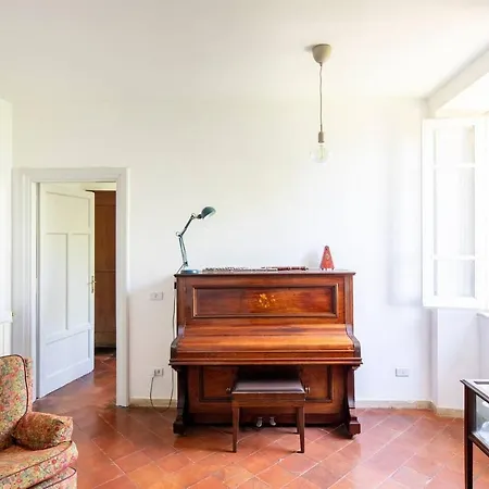 Mirella & Patrick 펜션